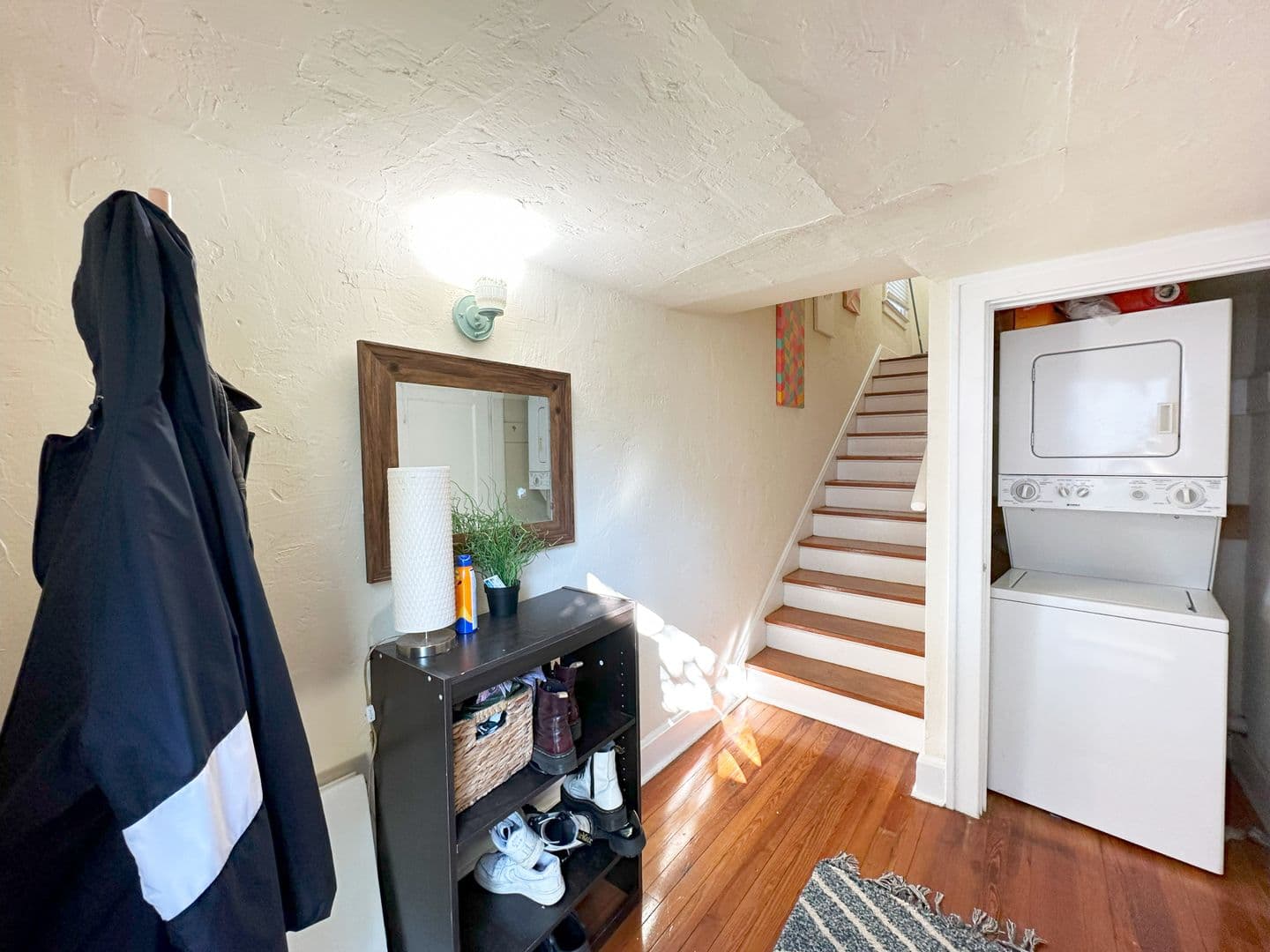 Gainesville House: 933 SW 5th Avenue