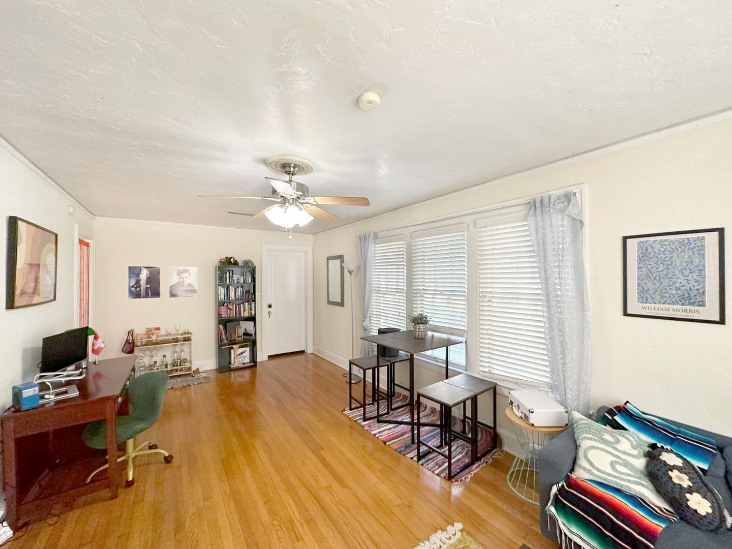 Gainesville House: 933 SW 5th Avenue
