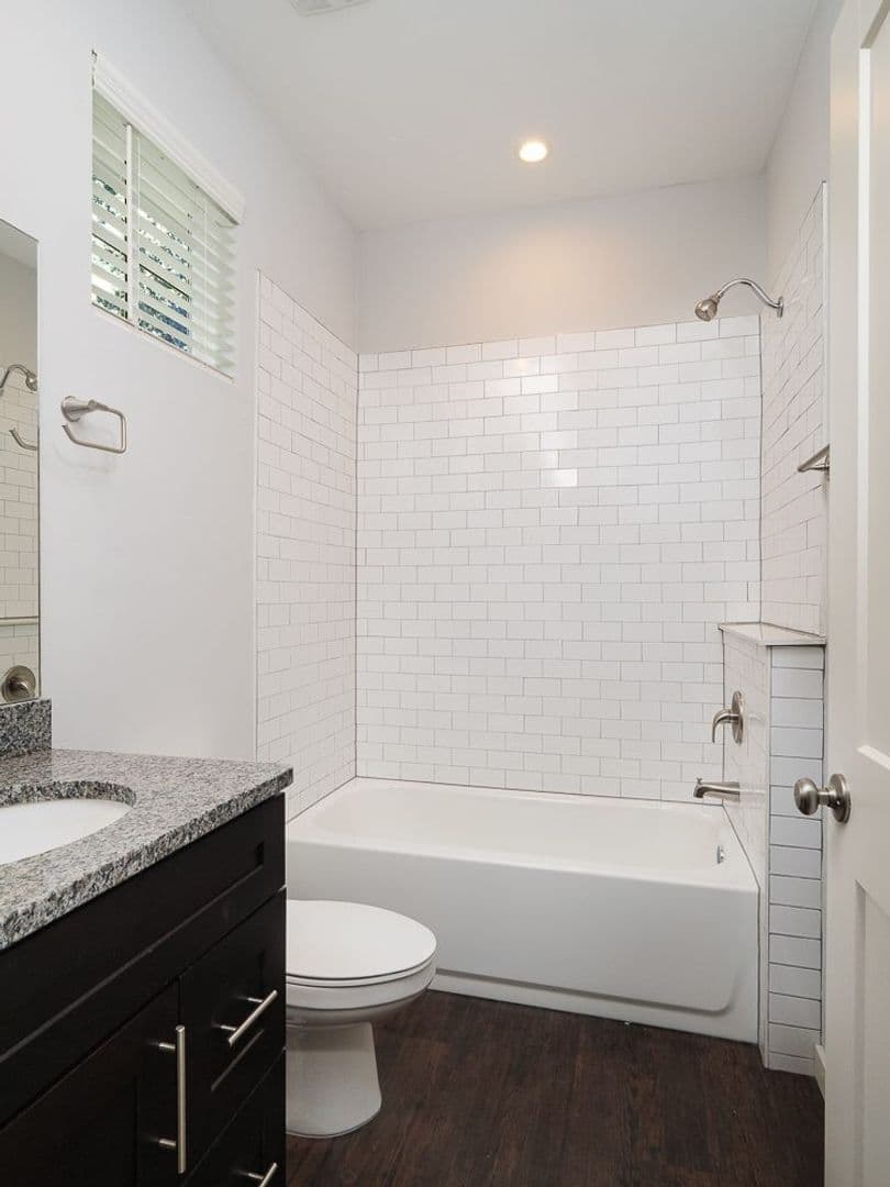 Gainesville House: 765 NW 9th Street