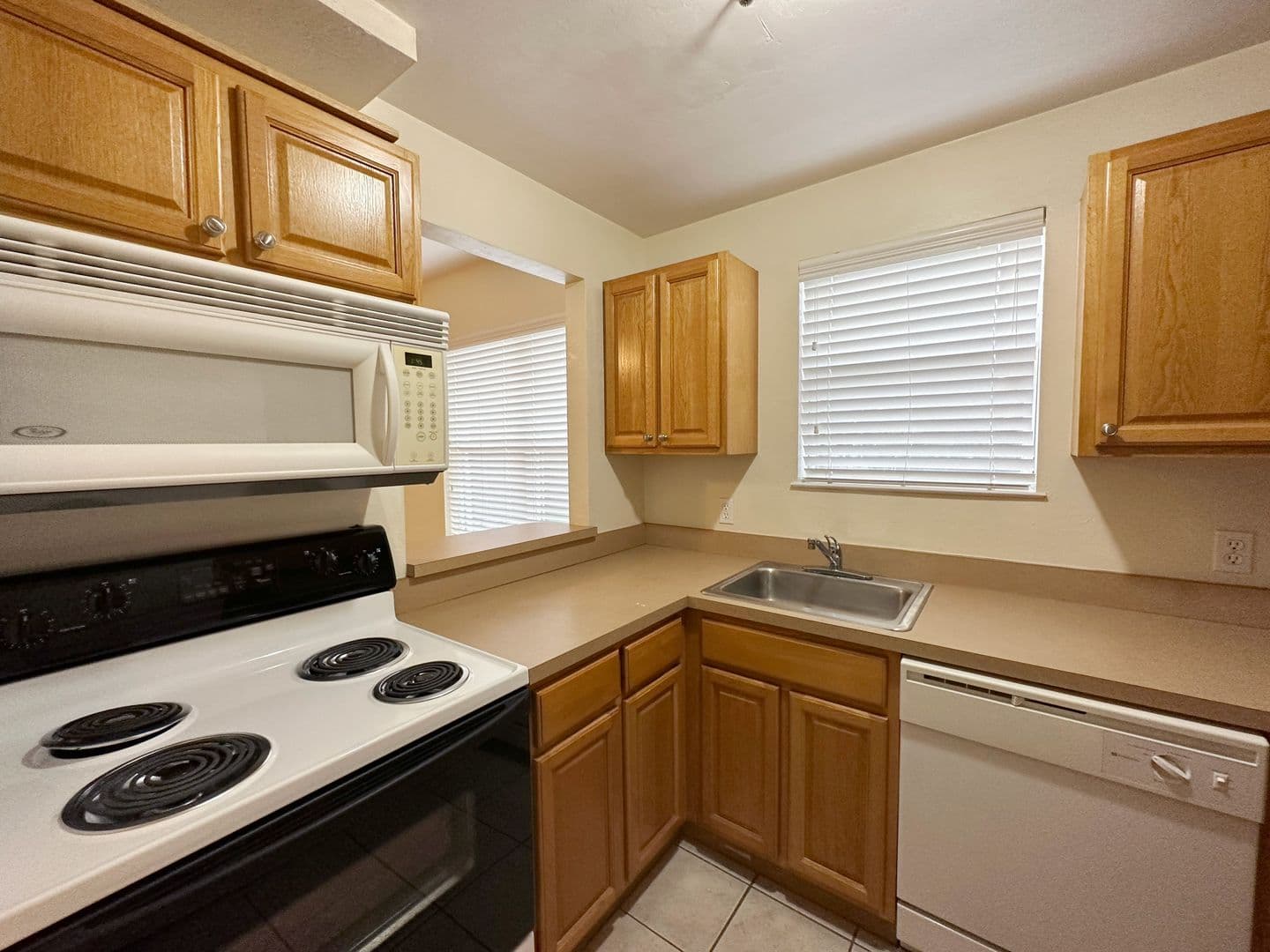 Gainesville House: 1123 SW 5th Avenue