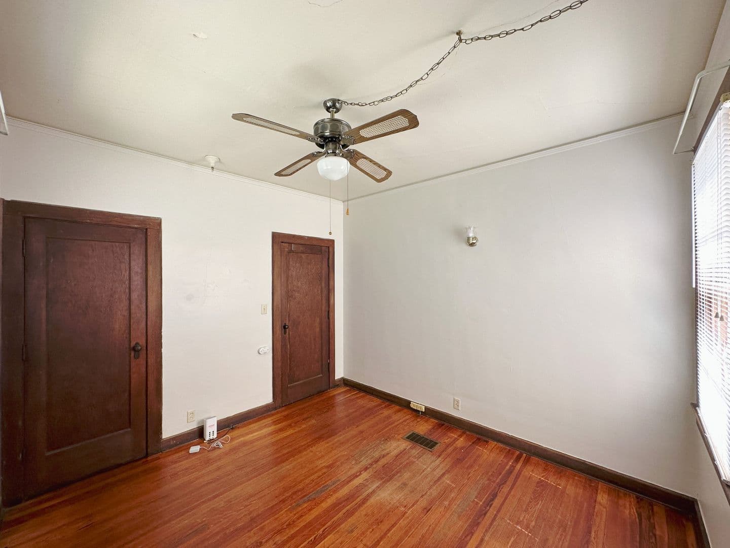 Gainesville House: 1111 SW 4th Ave