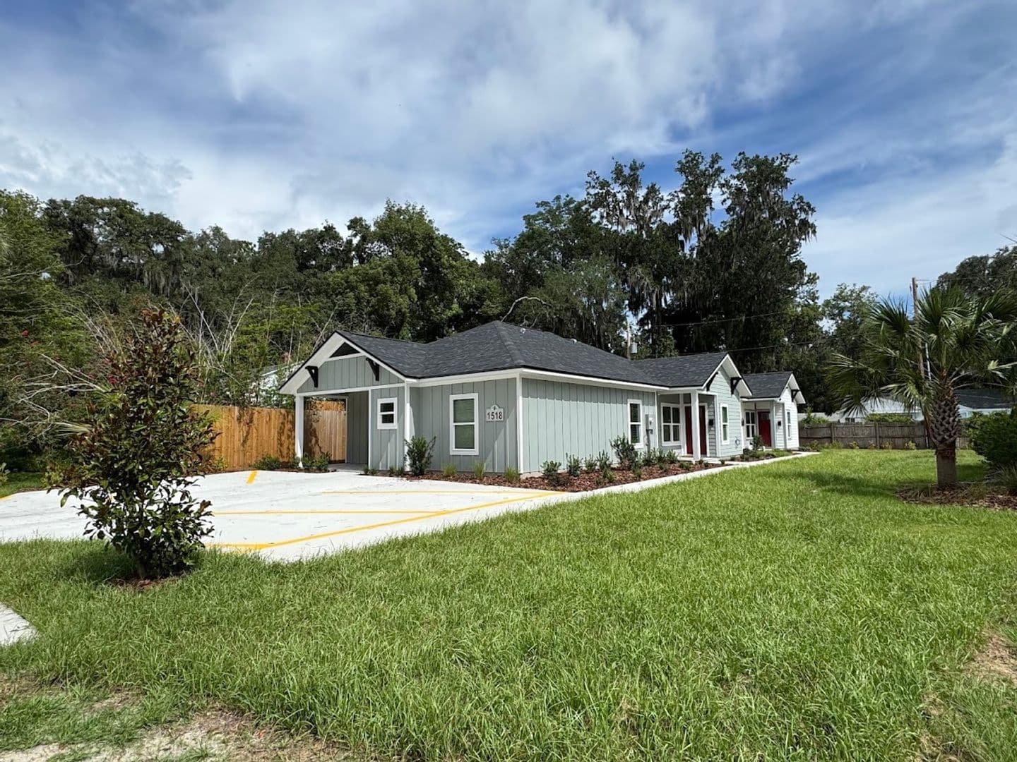Gainesville House: 1518-1 NW 6th Avenue