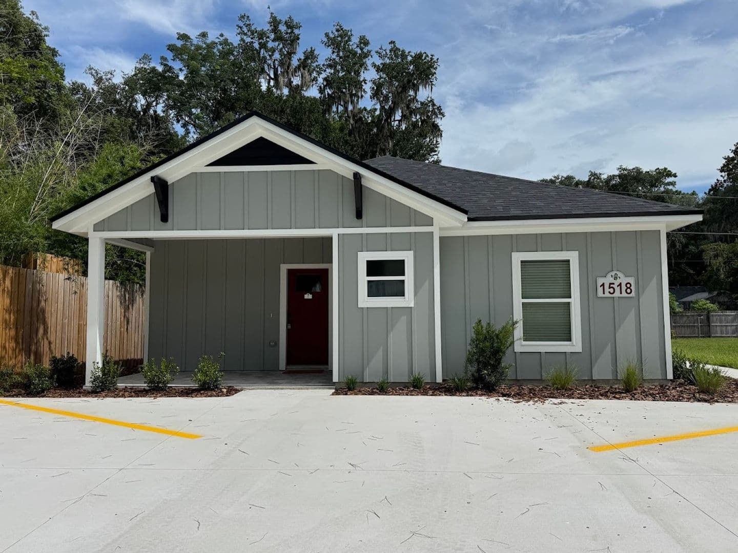 Gainesville House: 1518-1 NW 6th Avenue