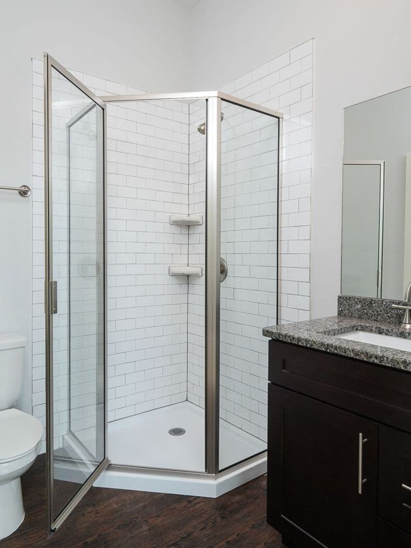 Gainesville House: 745 NW 9th Street