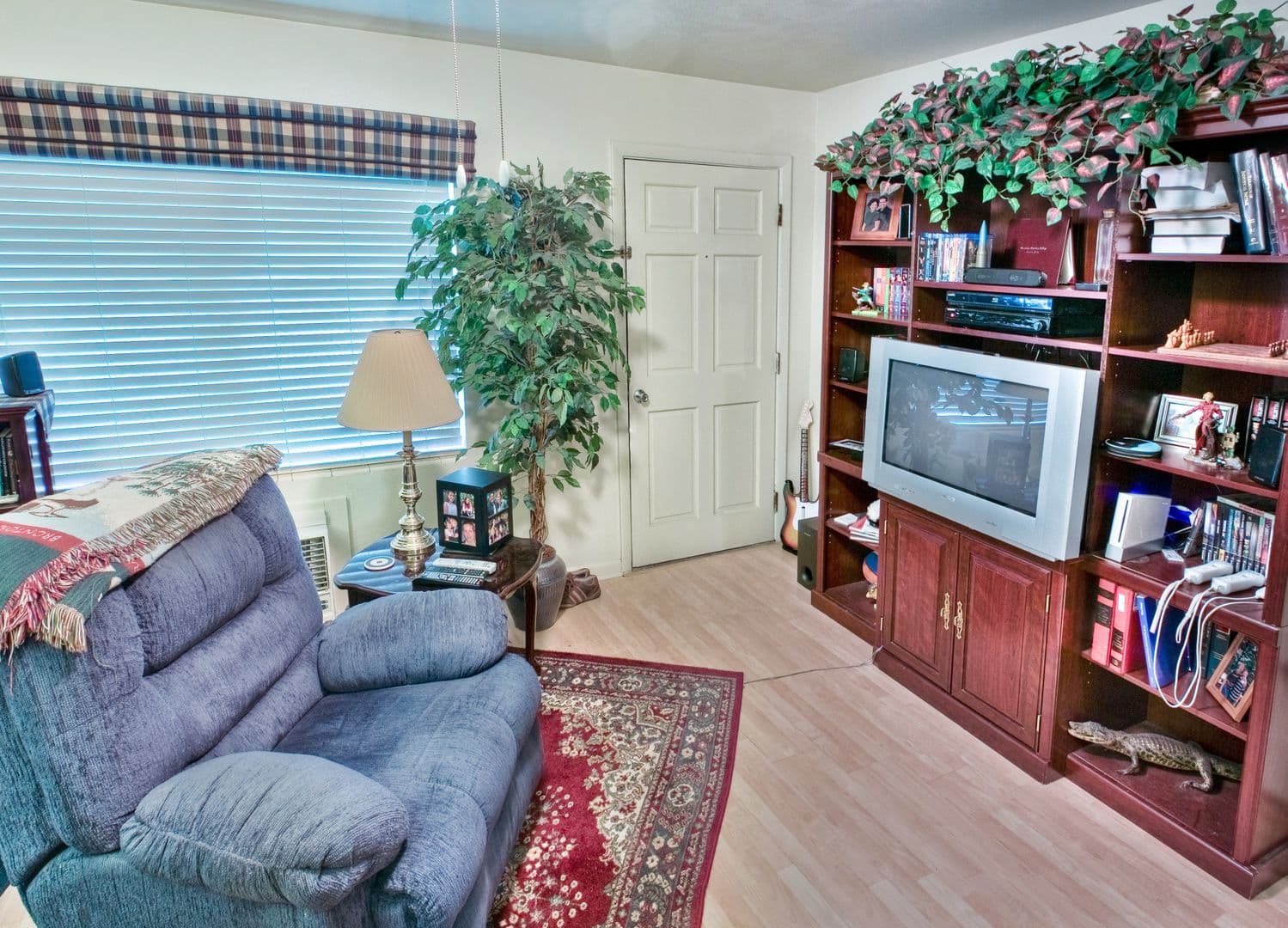 Gainesville Apartment: 1222 NW 8th Avenue