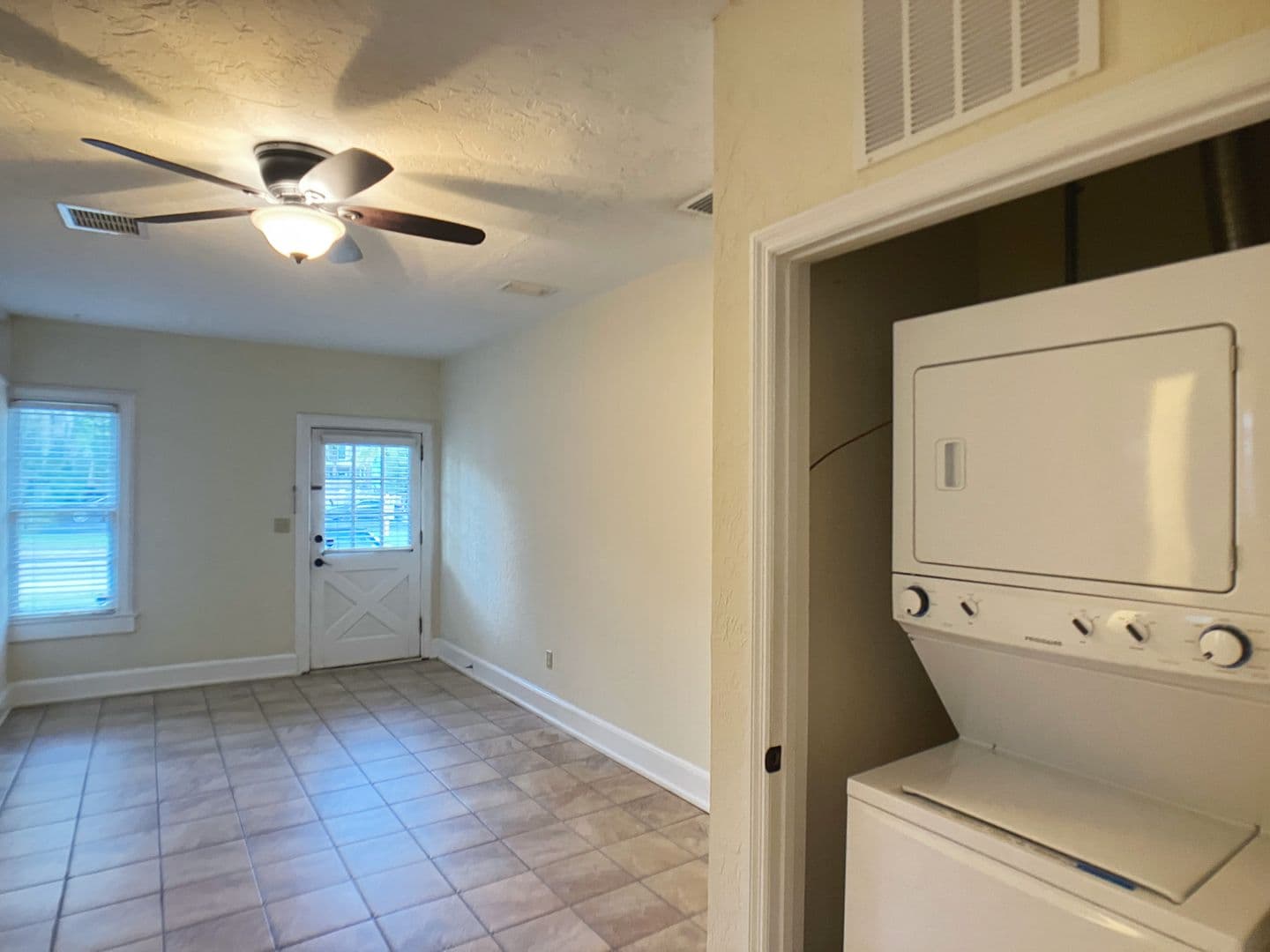 Gainesville Apartment: 919 SW 5th Avenue