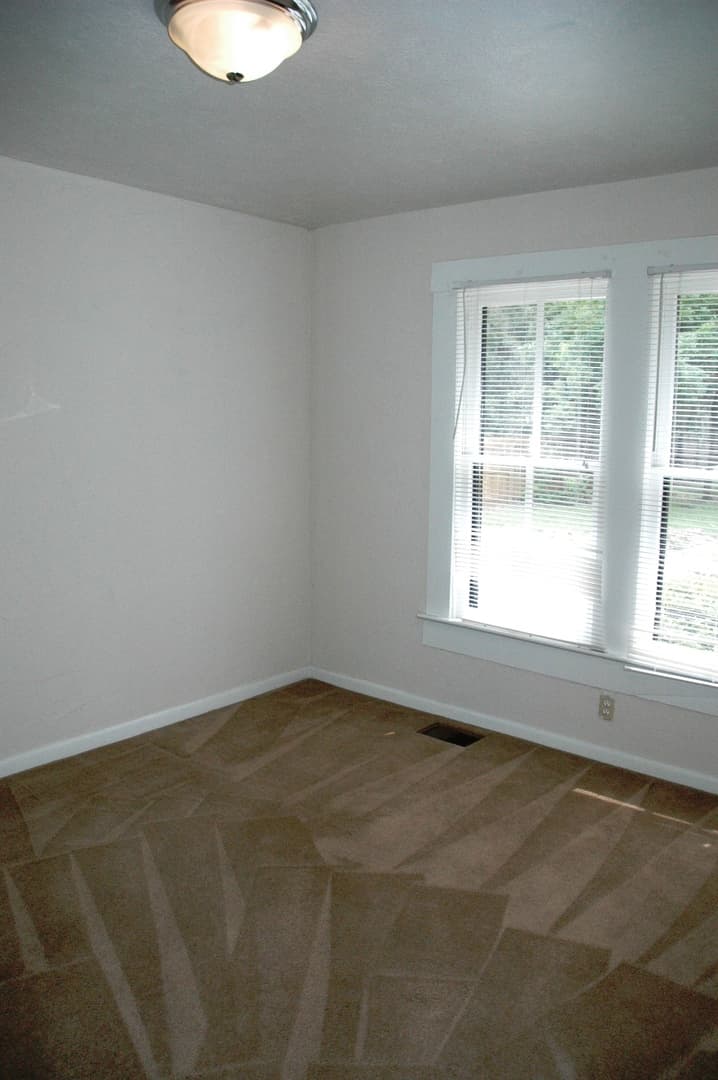 Gainesville House: 739 NW 20th Street