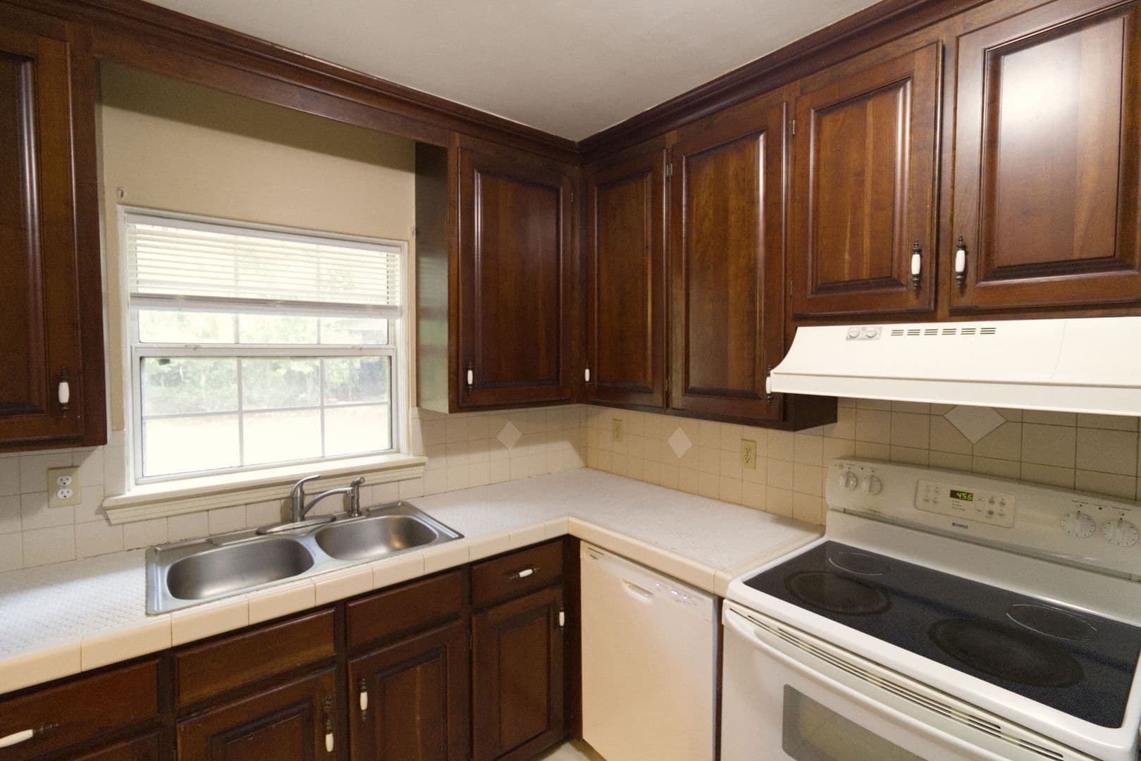 Gainesville House: 224 NW 13th Avenue