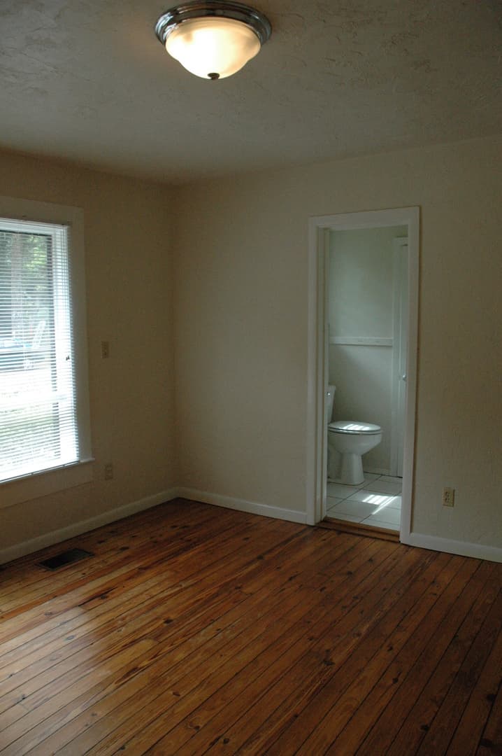 Gainesville House: 739 NW 20th Street
