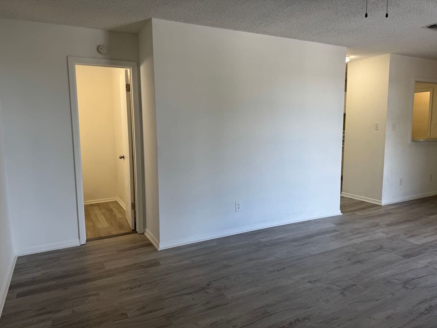 Marble Falls Apartment: 1601 Stoney Ridge Court