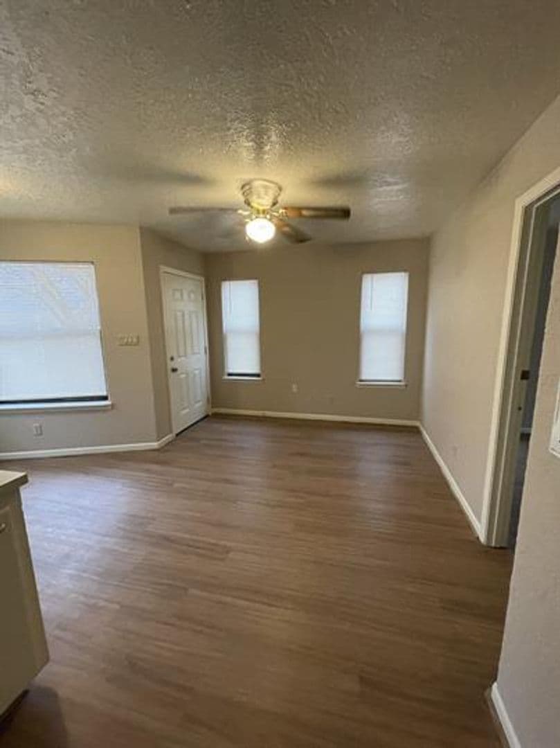 Fredericksburg Apartment: 296 Friendship Ln. Building 6