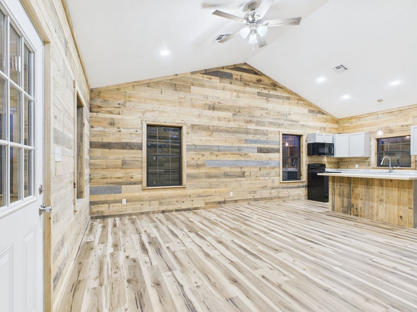 Harper House: 137 Hill Country Cabin Loop