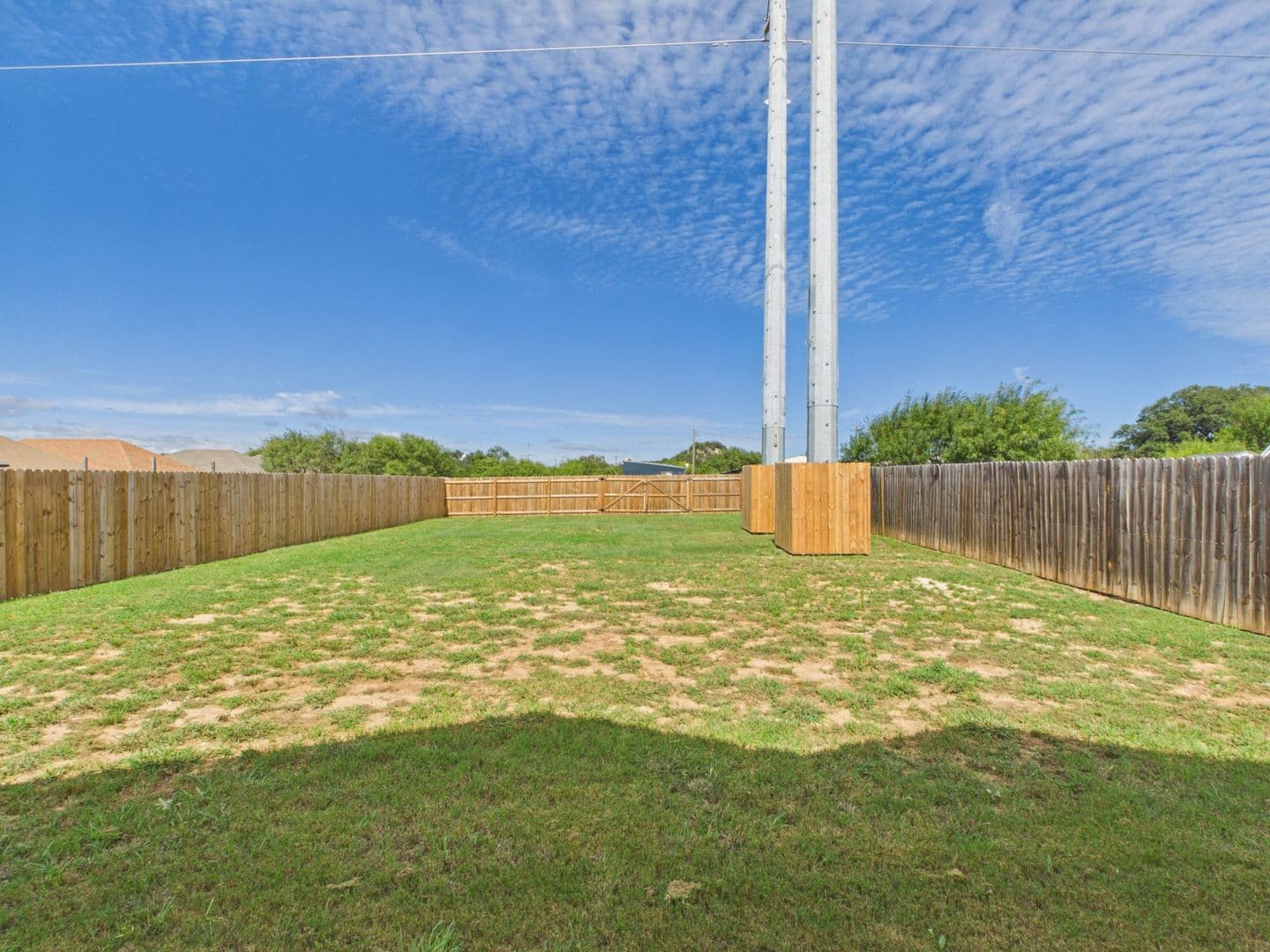 Fredericksburg House: 126 Feather Way