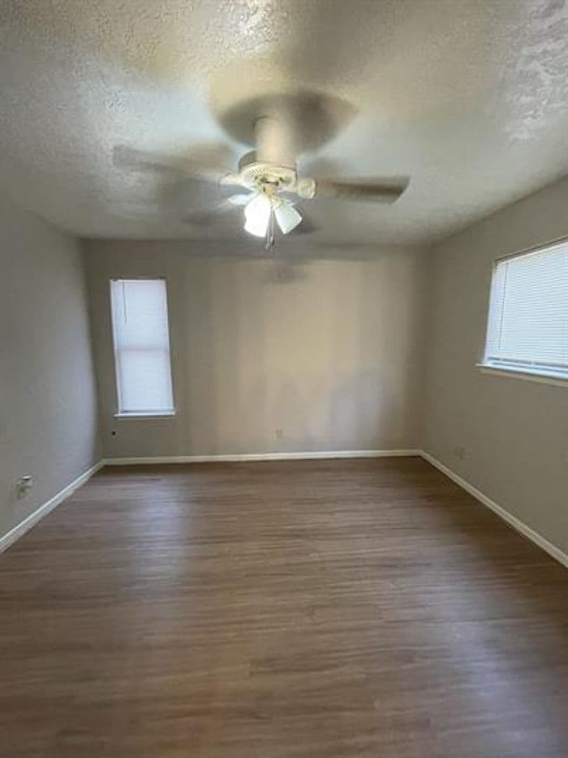 Fredericksburg Apartment: 296 Friendship Ln. Building 6