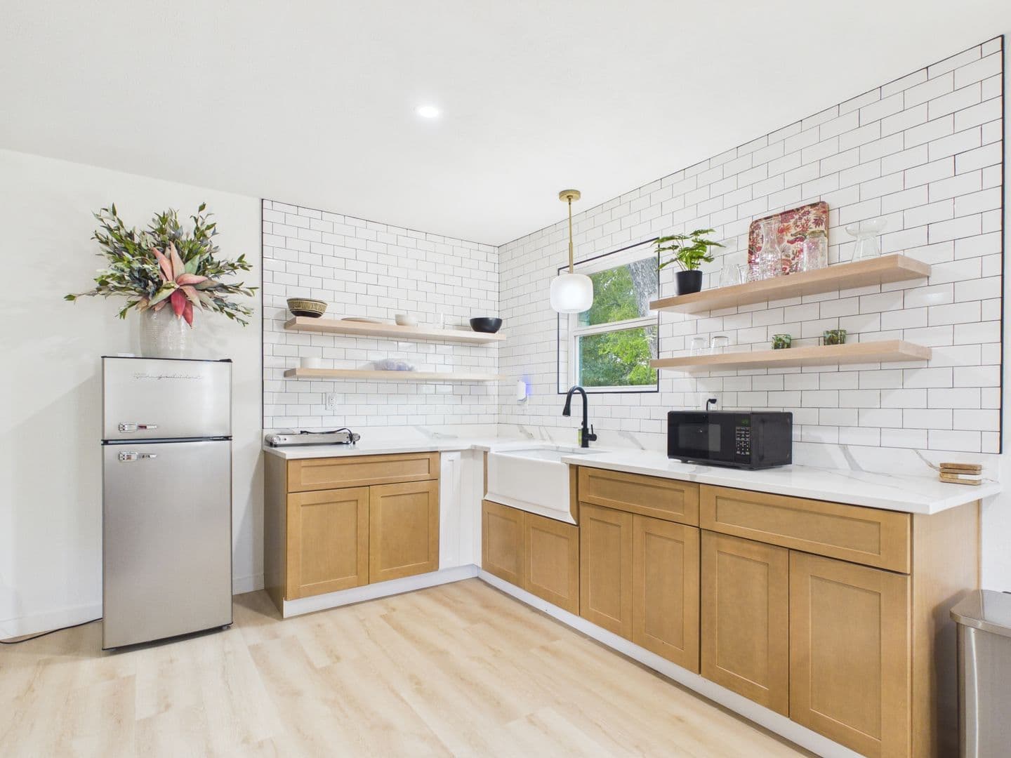 Fredericksburg House: 421 E Orchard