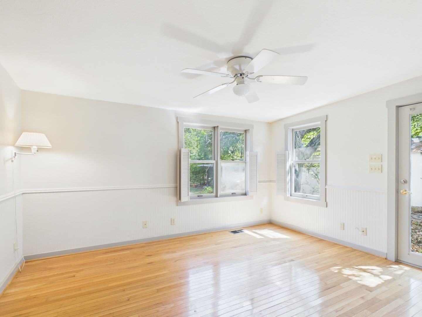 Fredericksburg House: 606 W Austin St
