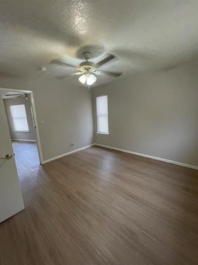 Fredericksburg Apartment: 296 Friendship Ln. Building 6