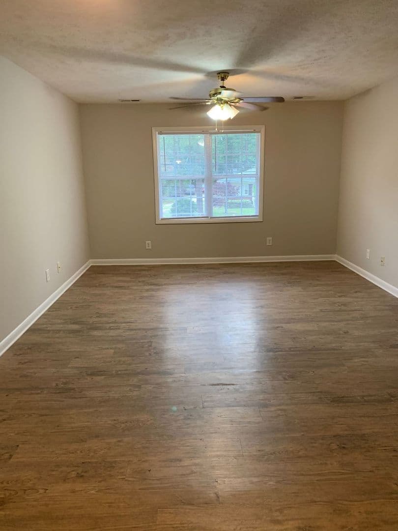 Fayetteville Apartment: 505 Law Rd