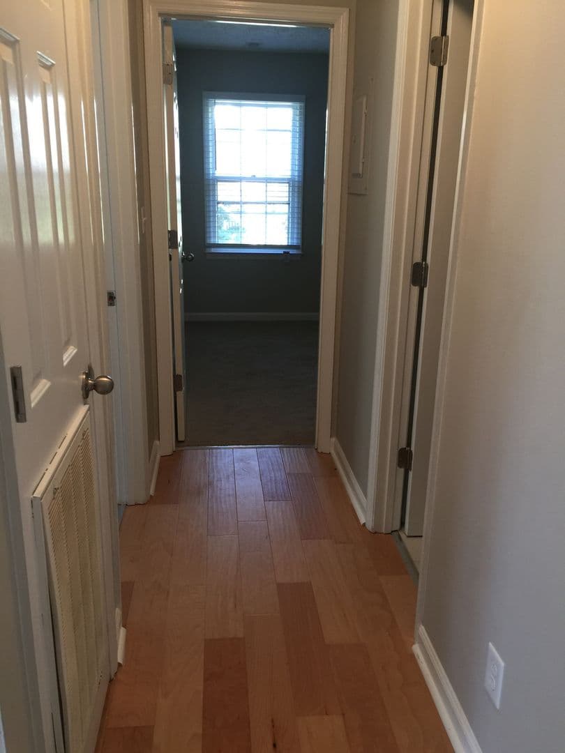 Fayetteville Apartment: 904 Norwood