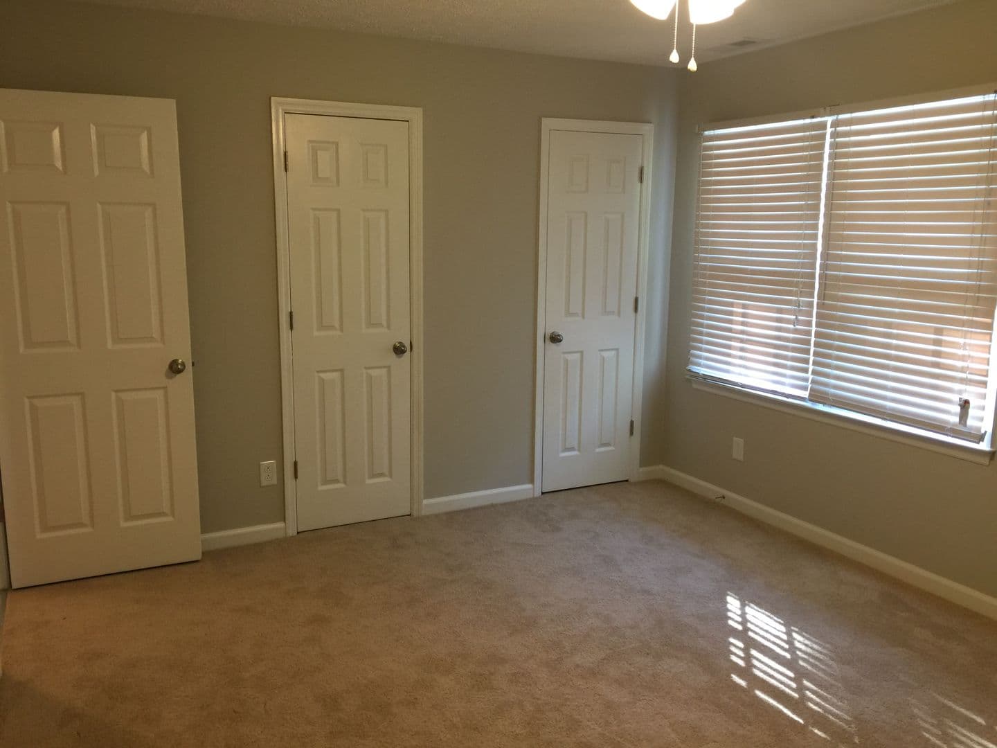 Fayetteville Apartment: 904 Norwood