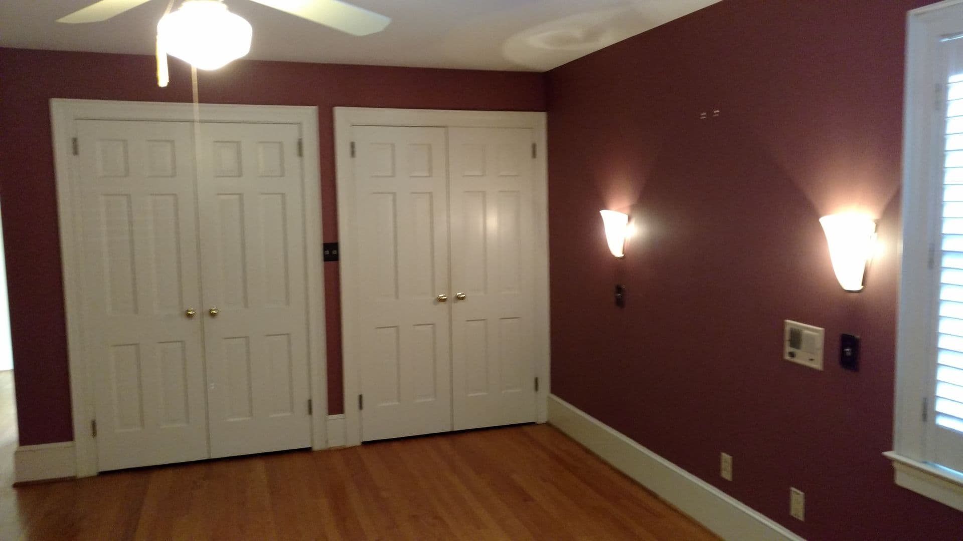 Fayetteville House: 1809 Lakeshore Drive