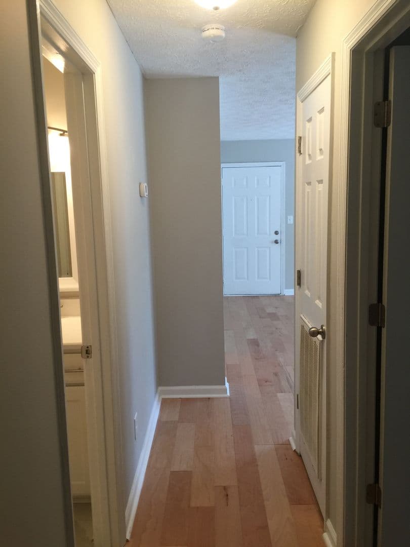 Fayetteville Apartment: 904 Norwood