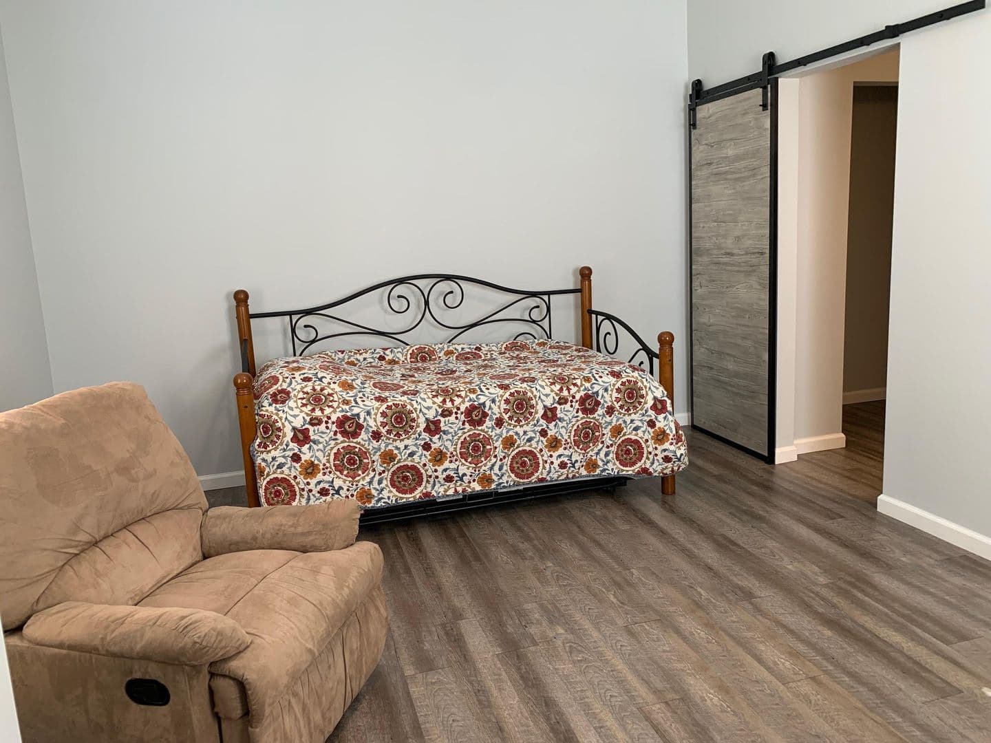 Quincy Apartment: 1616 N 2nd