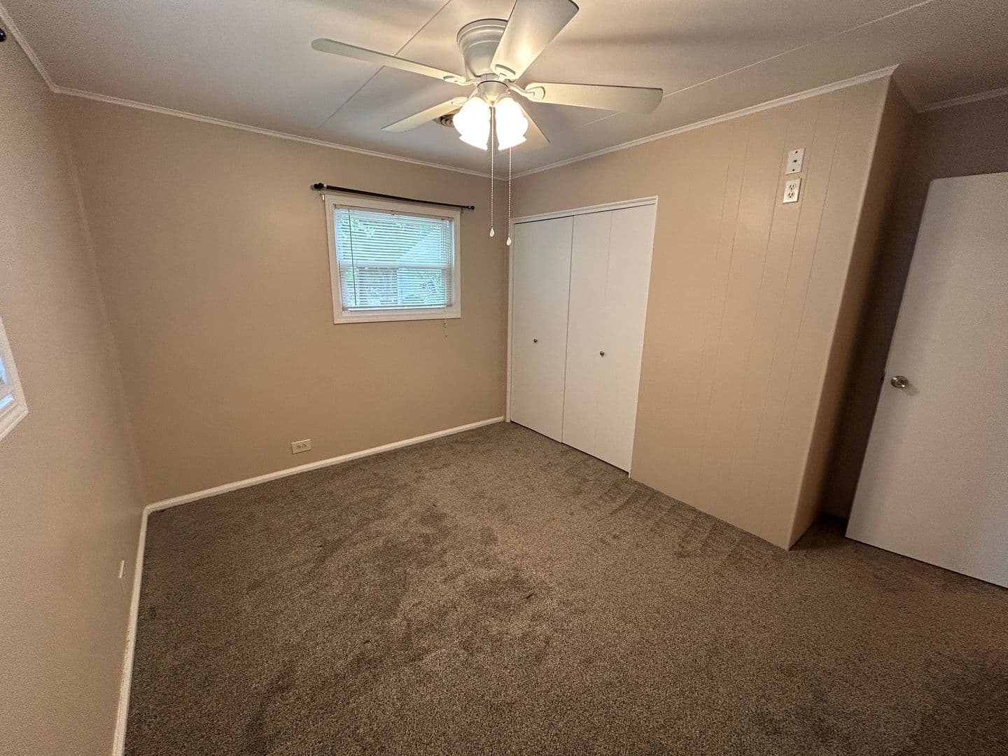 Quincy House: 1700 West Granview