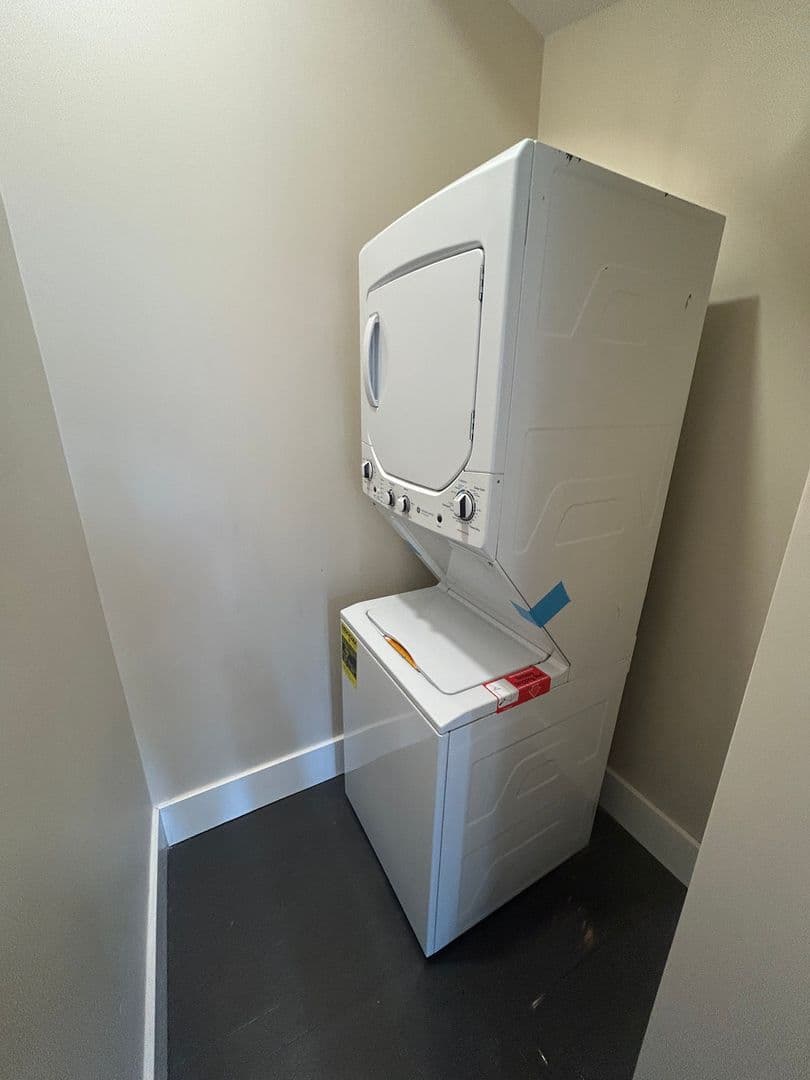 Quincy Apartment: 1001 Kentucky