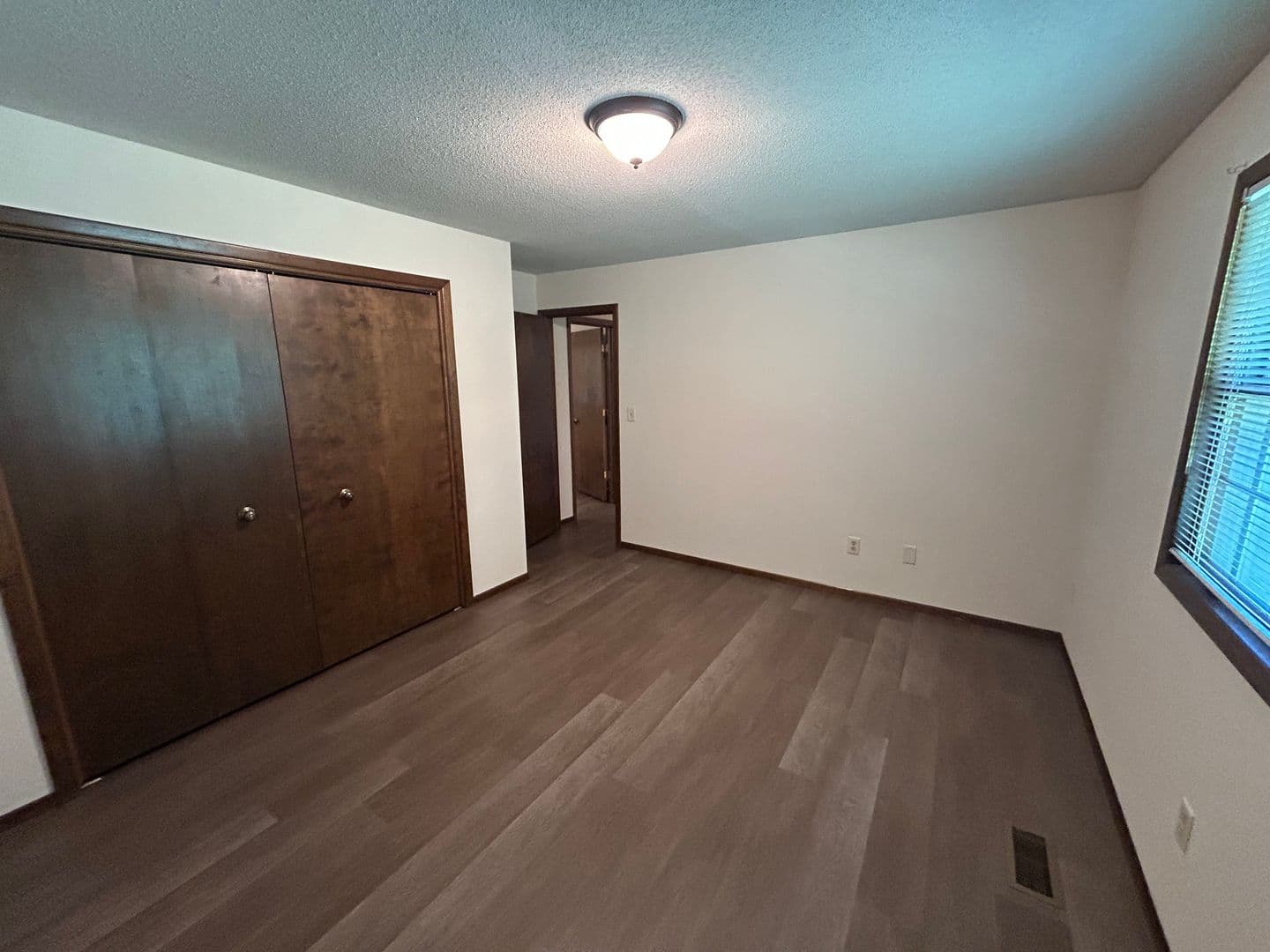 Quincy Apartment: 3429-3431 S Glendale