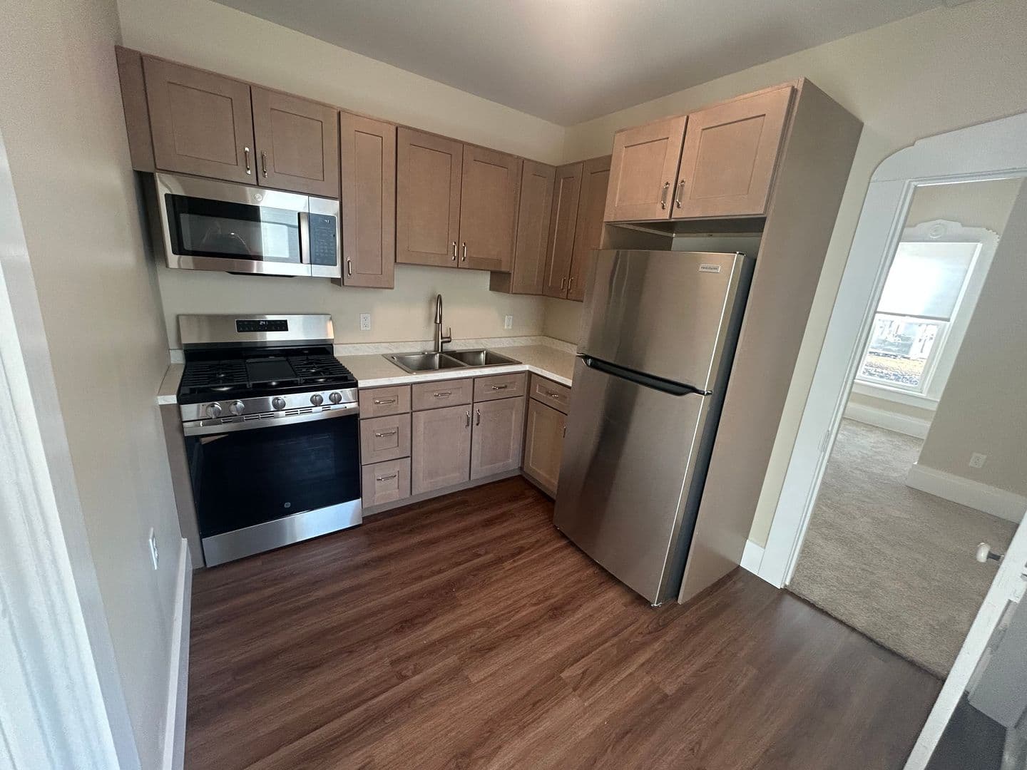 Quincy Apartment: 1001 Kentucky