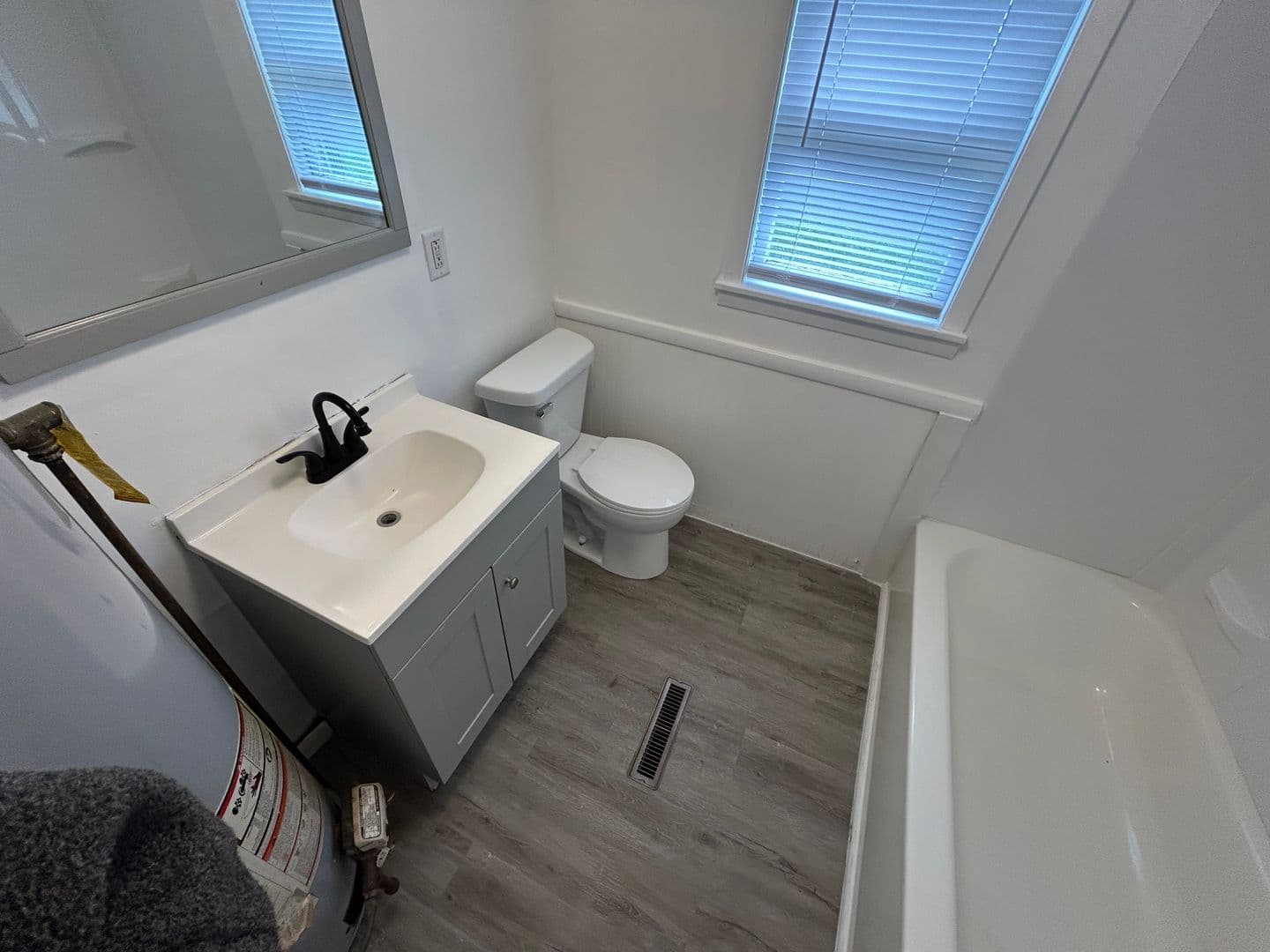 Quincy House: 325 N. 14th