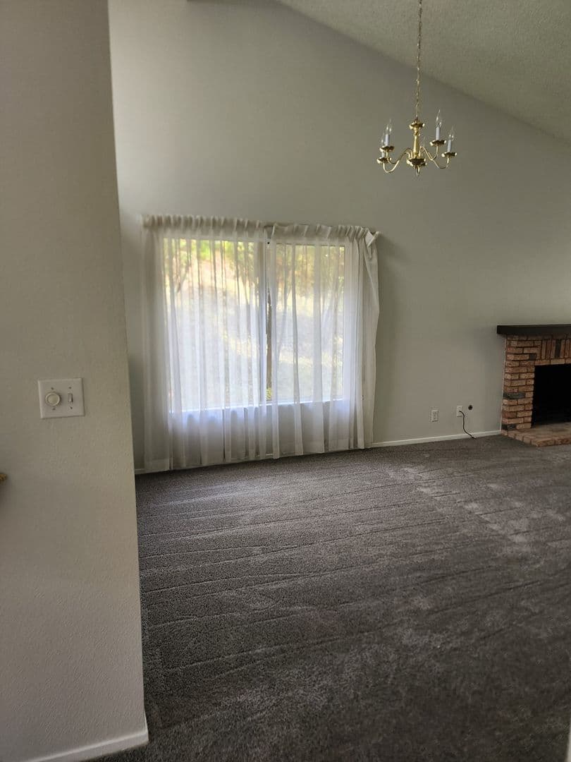 SAN DIEGO House: 17827 AVENIDA CORDILLERA #48