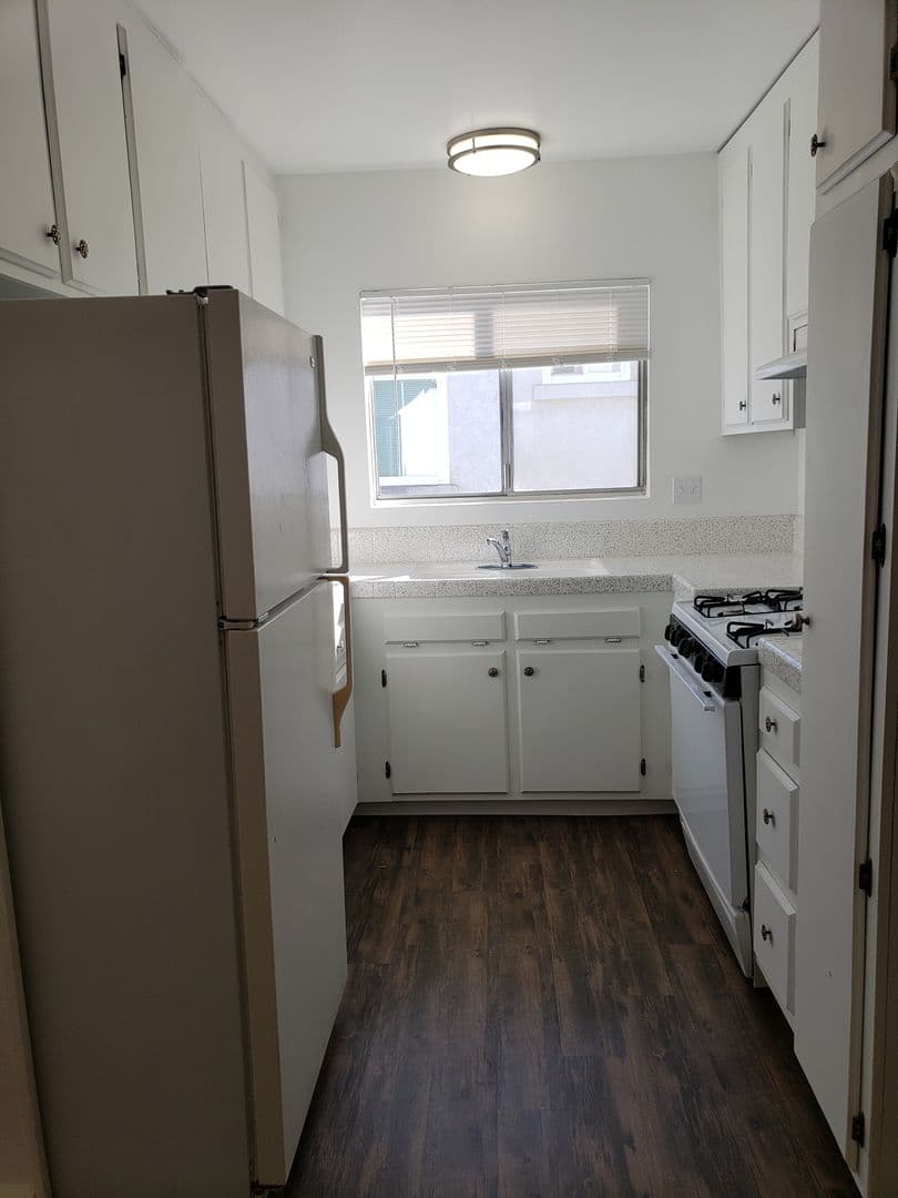 SAN DIEGO Apartment: 4525 IDAHO STREET