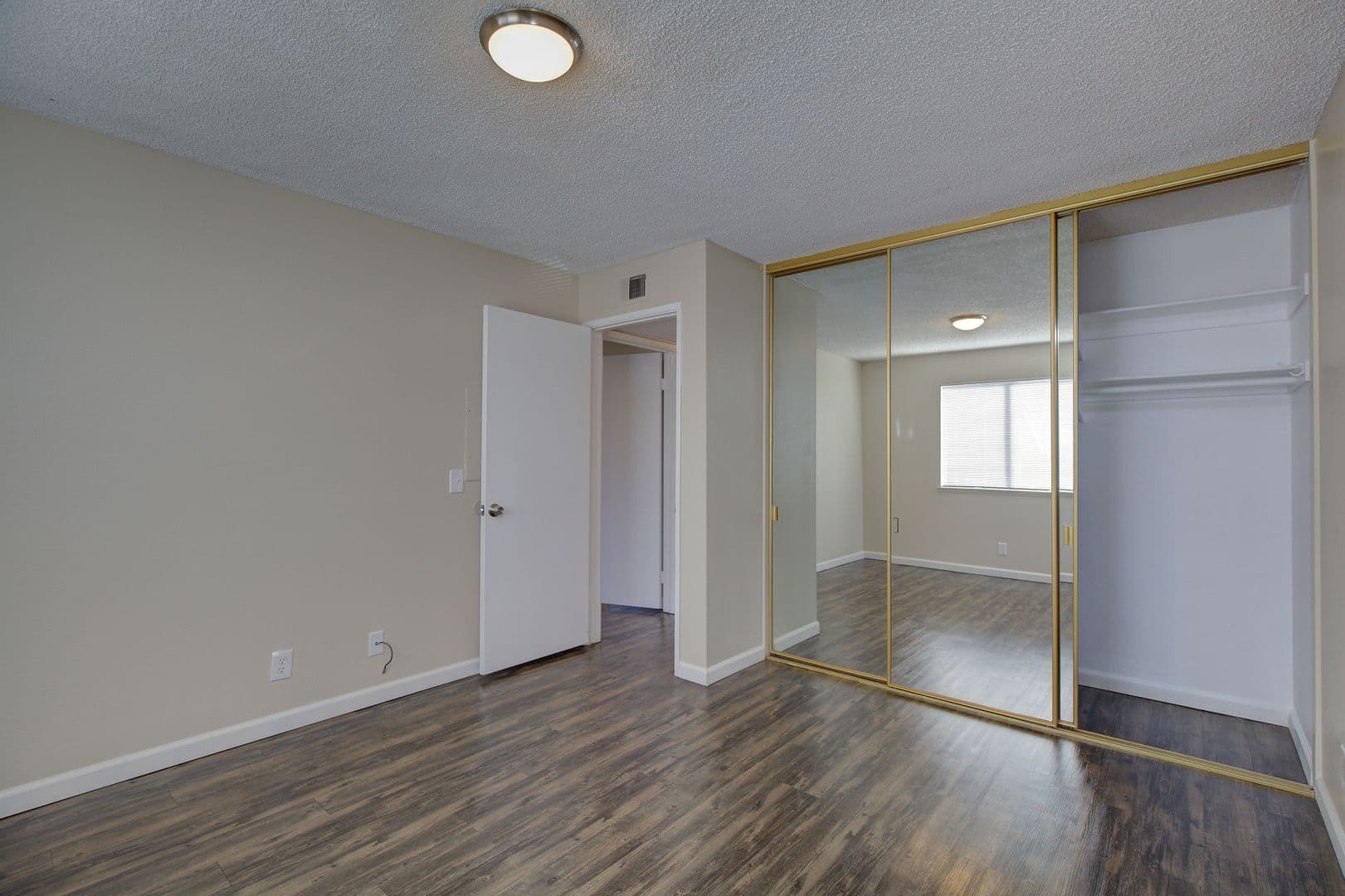SAN DIEGO Apartment: 4828 ART STREET