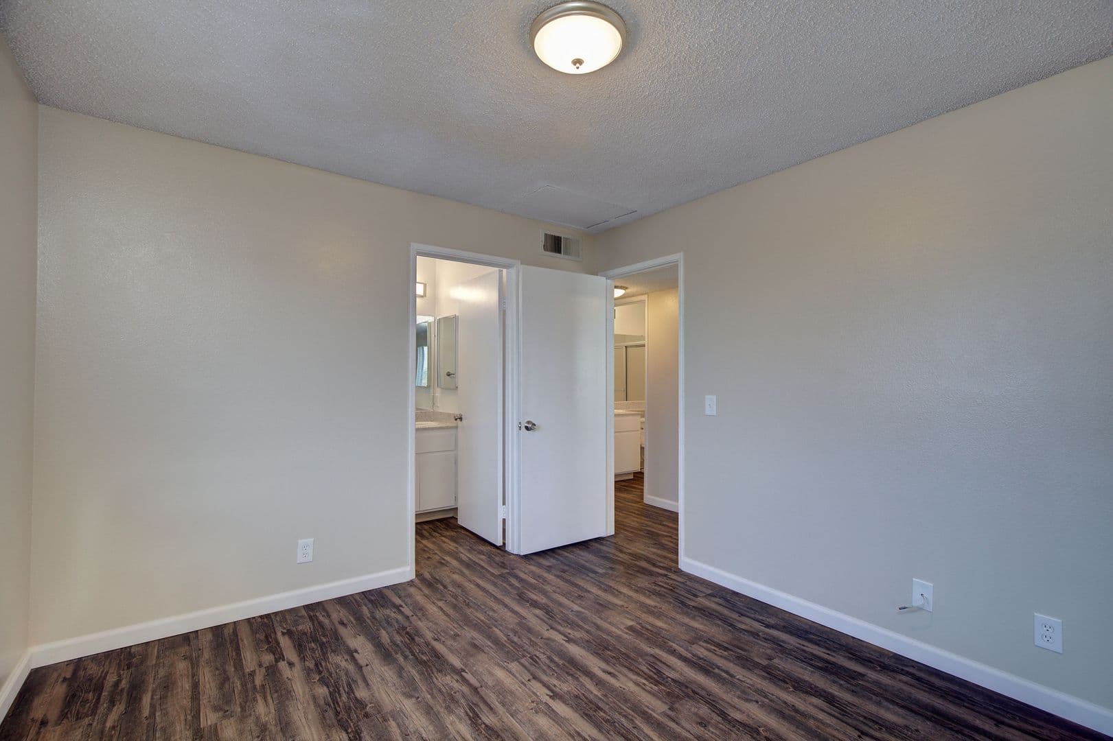 SAN DIEGO Apartment: 4828 ART STREET