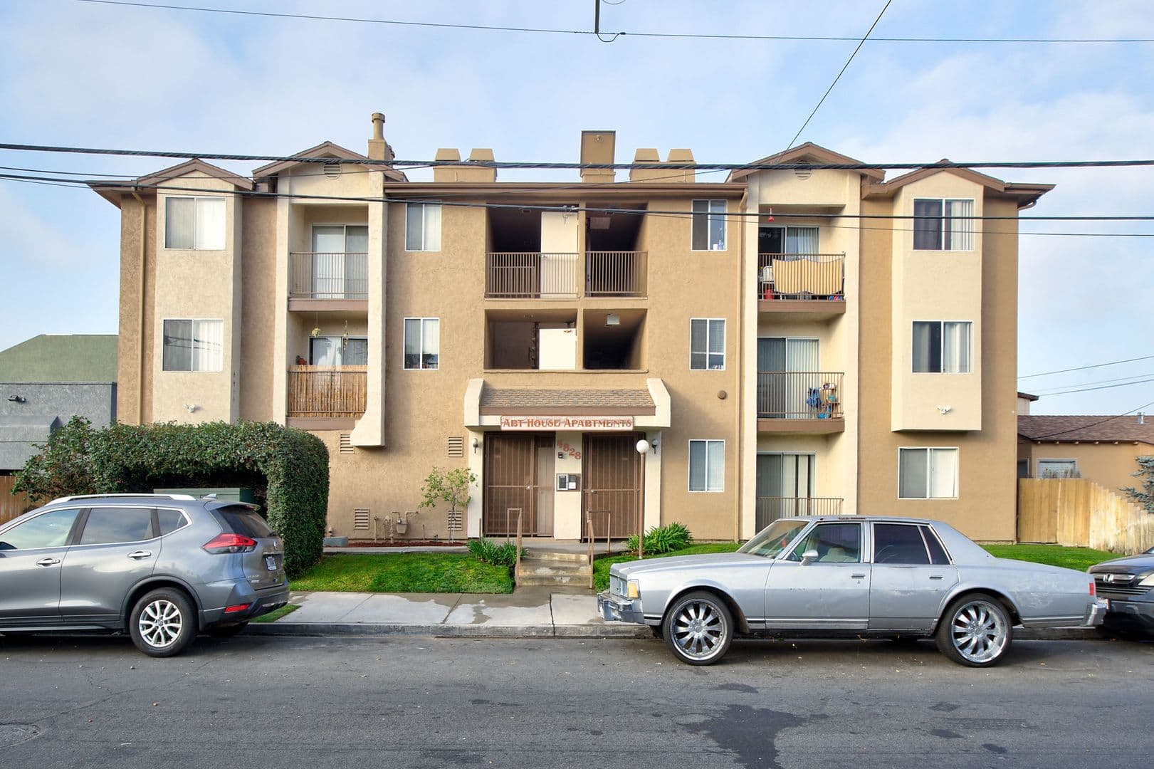 SAN DIEGO Apartment: 4828 ART STREET
