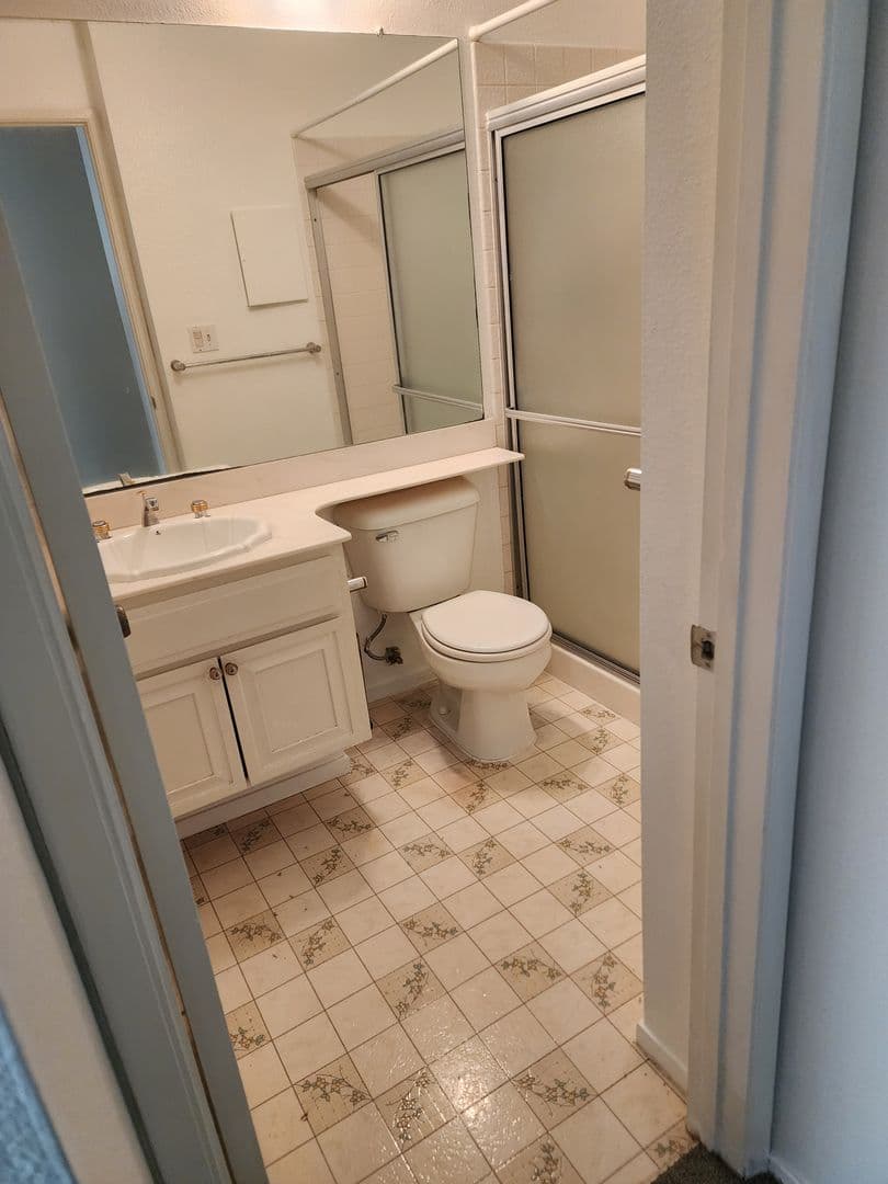 SAN DIEGO House: 17827 AVENIDA CORDILLERA #48