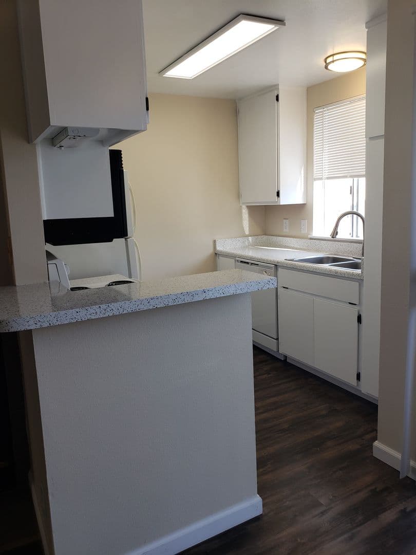 SAN DIEGO Apartment: 4828 ART STREET
