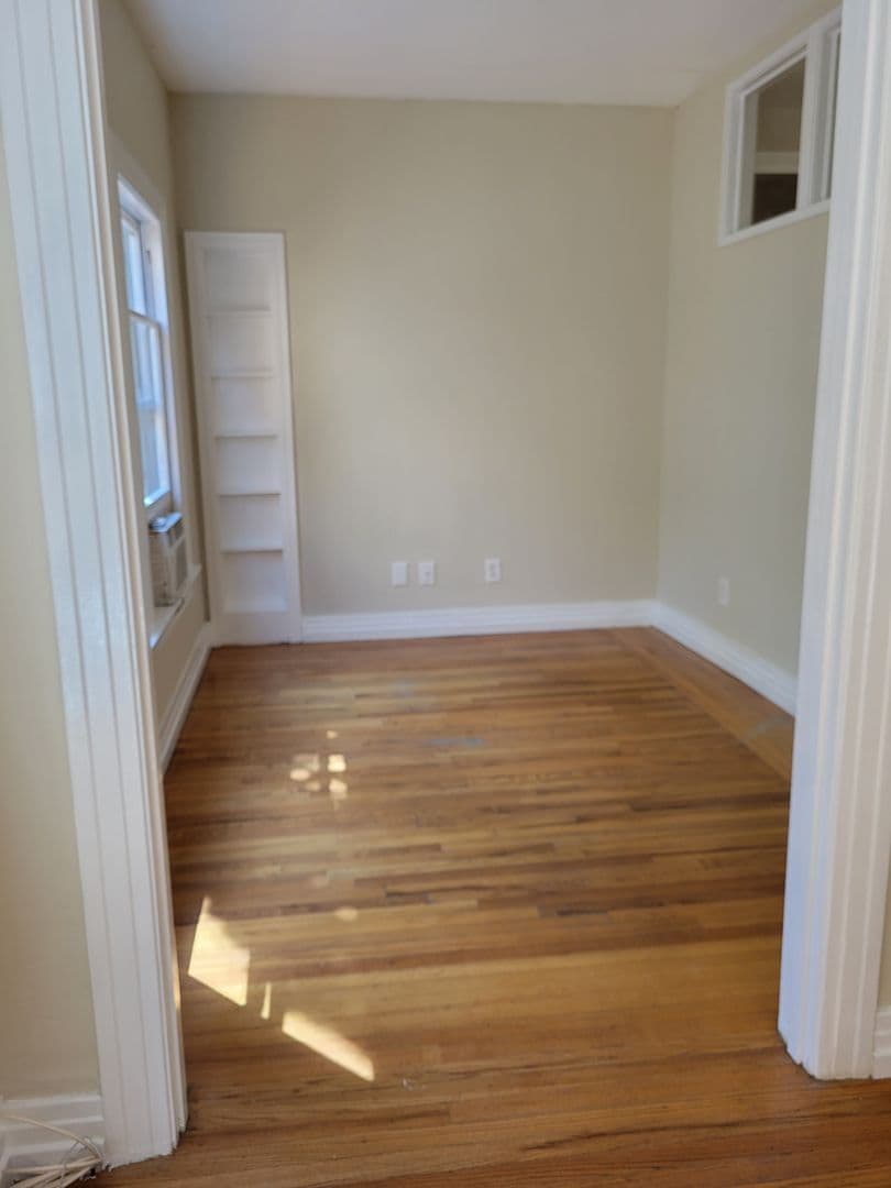 SAN DIEGO Apartment: 2329 C STREET