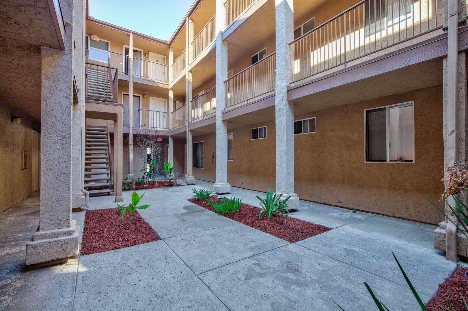 SAN DIEGO Apartment: 4828 ART STREET