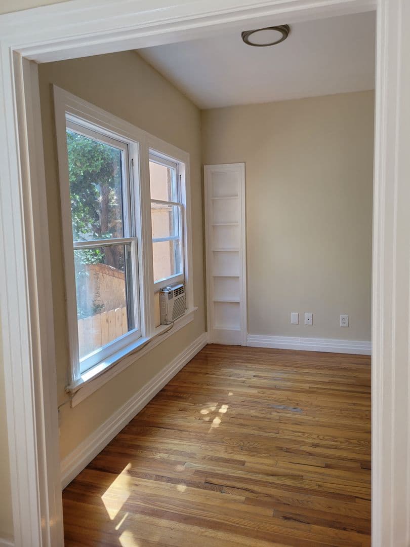 SAN DIEGO Apartment: 2329 C STREET