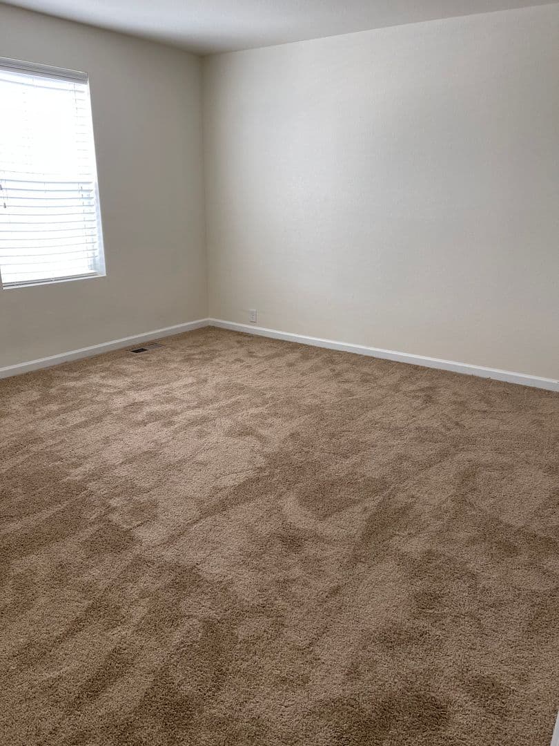 Aurora House: 6300 S Ider St