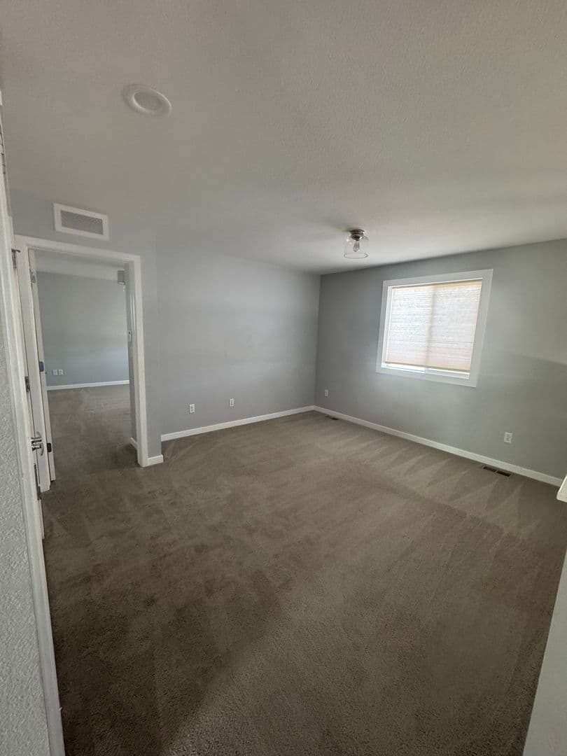 Commerce City House: 10816 Truckee Cir