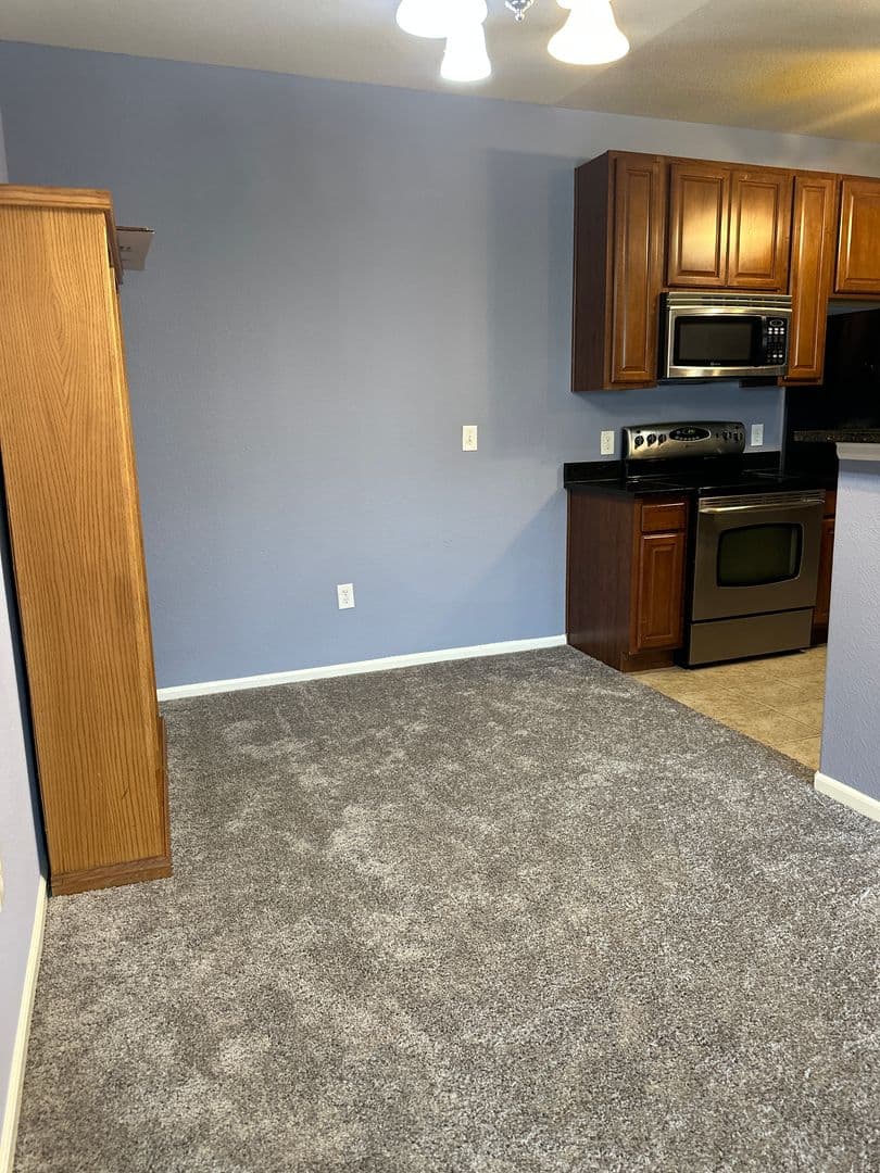 Erie House: 1425 Blue Sky Cir Unit 15-204