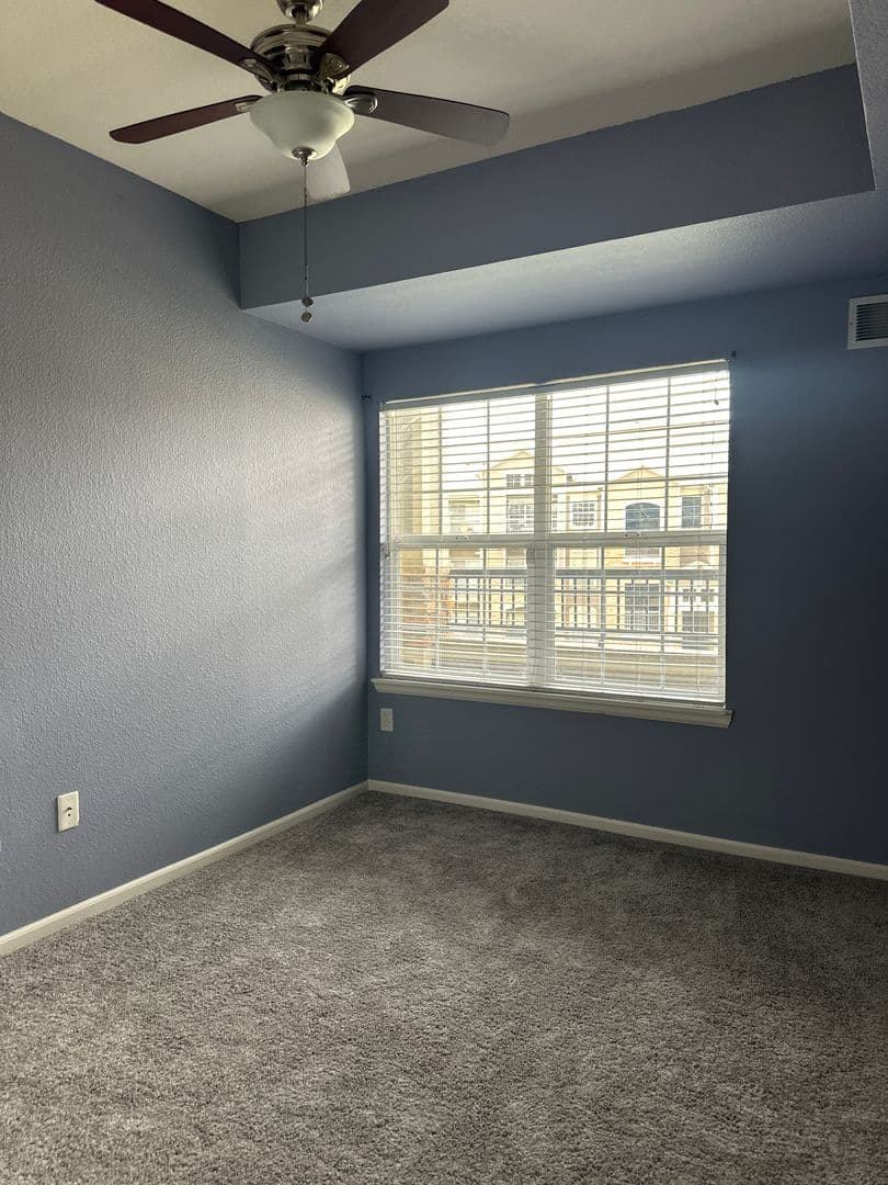 Erie House: 1425 Blue Sky Cir Unit 15-204