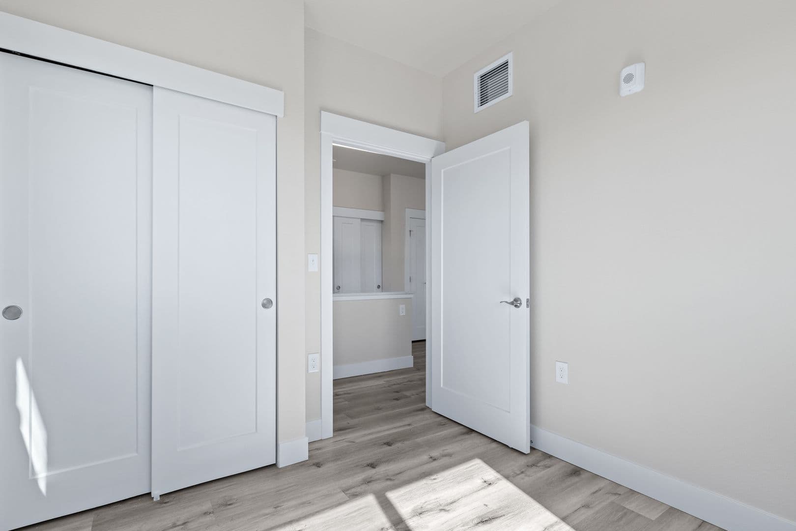 Denver Apartment: 2720 S Federal Blvd