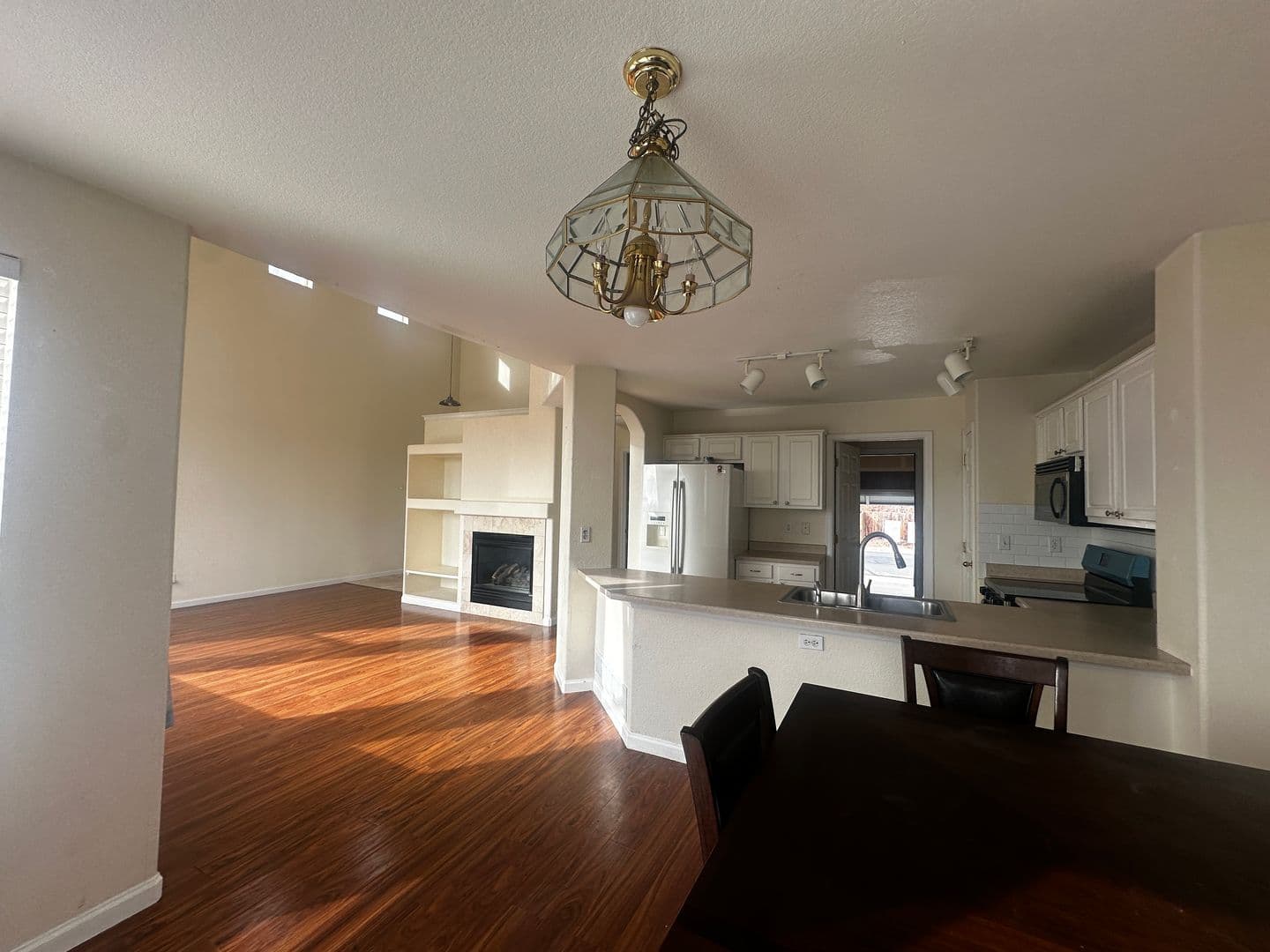 Thornton House: 11972 Glencoe Dr