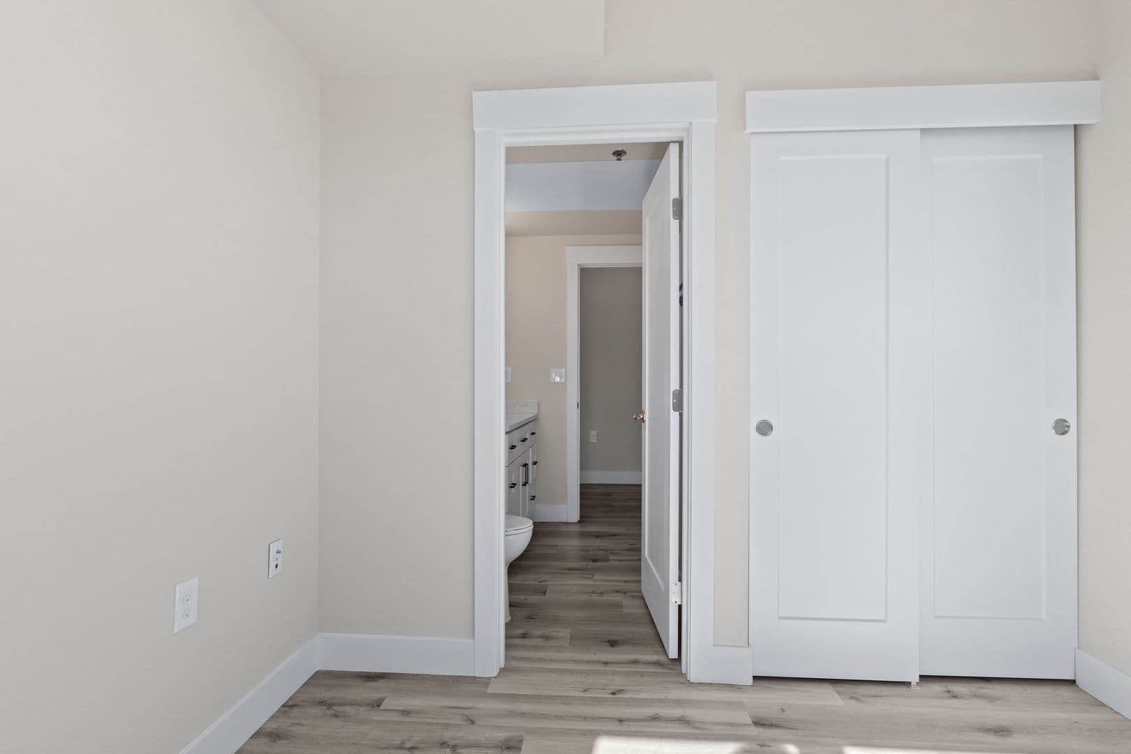 Denver Apartment: 2720 S Federal Blvd