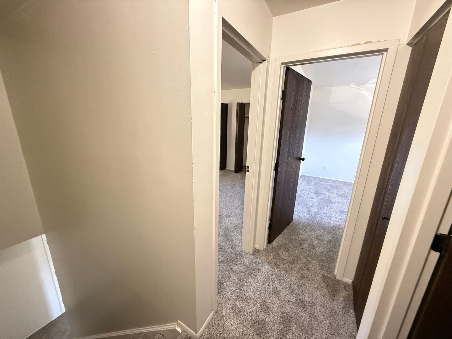 Jackson Apartment: 1450-1460 Longfellow Ave